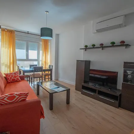 Апартаменты Malibu Playa *