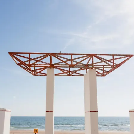 Апартаменты Malibu Playa Кадис